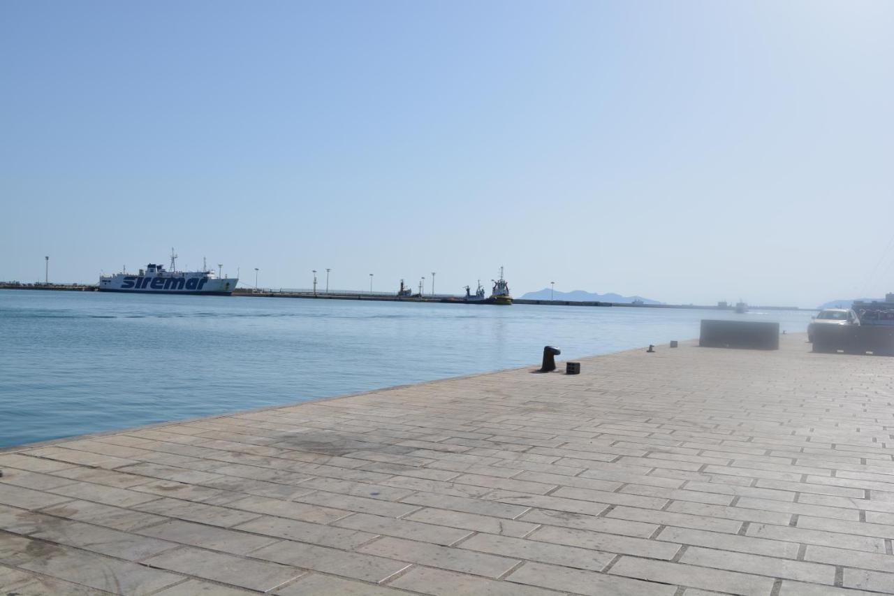 Al Civico 1 Apartments Trapani Exterior photo