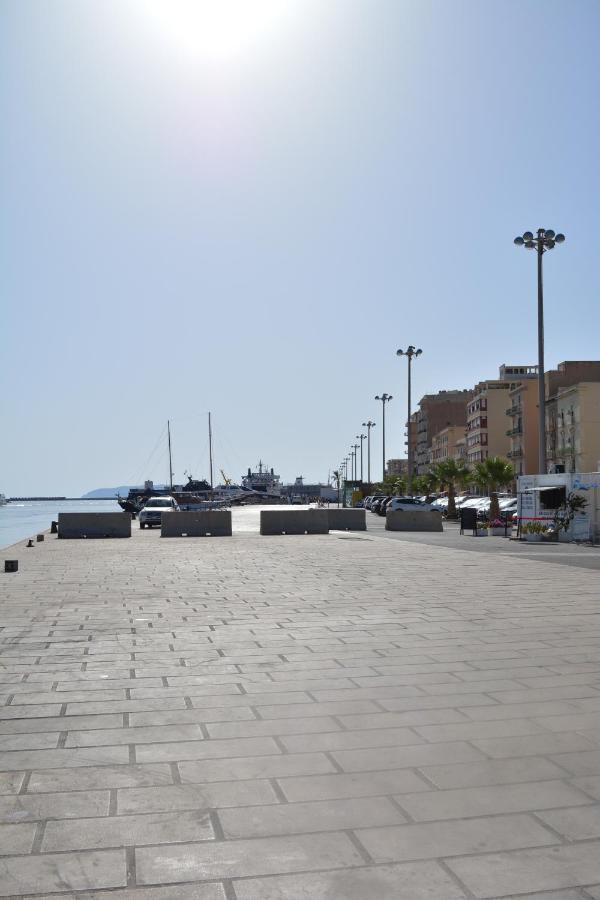 Al Civico 1 Apartments Trapani Exterior photo